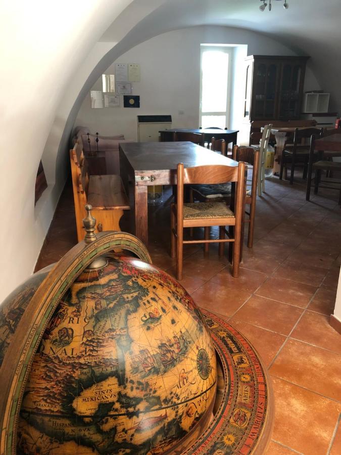 Il Minotauro B&B A 5 Minuti Da Popoli Vittorito 外观 照片
