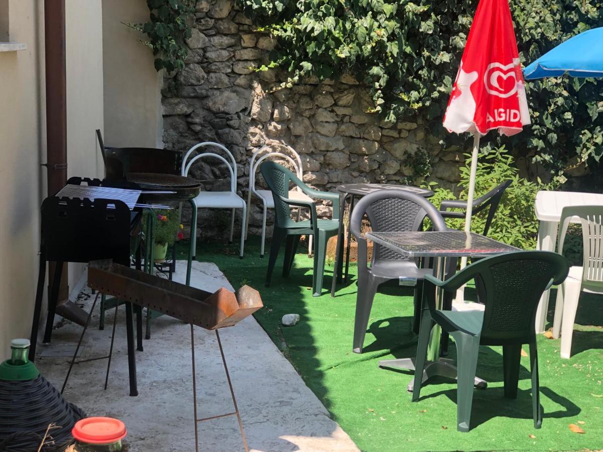 Il Minotauro B&B A 5 Minuti Da Popoli Vittorito 外观 照片