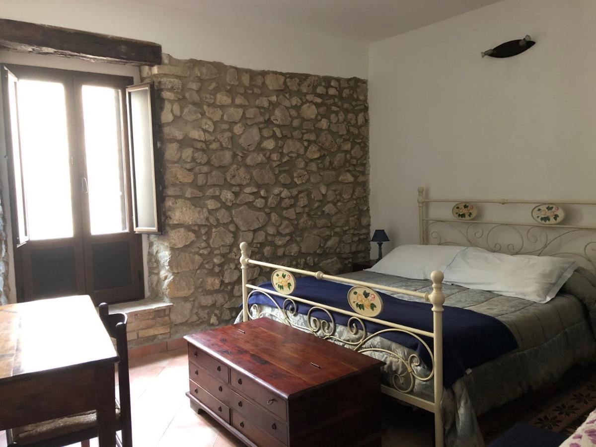 Il Minotauro B&B A 5 Minuti Da Popoli Vittorito 外观 照片