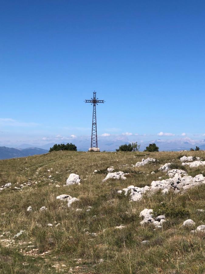 Il Minotauro B&B A 5 Minuti Da Popoli Vittorito 外观 照片