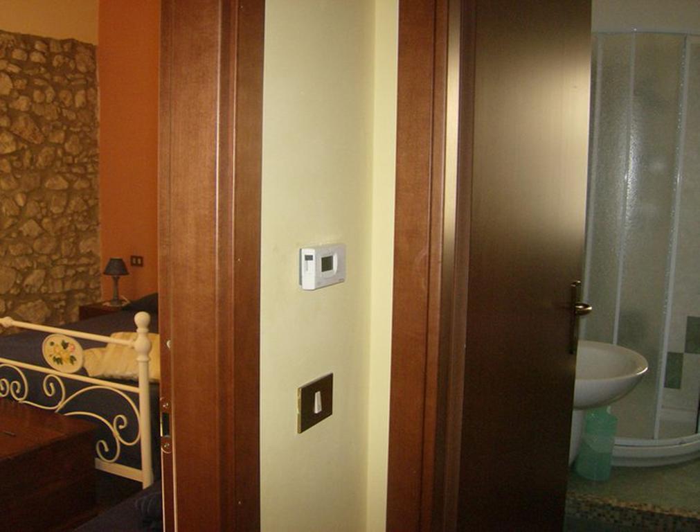 Il Minotauro B&B A 5 Minuti Da Popoli Vittorito 客房 照片
